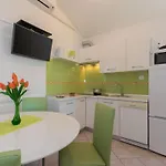 Marlies With Sea View And 3 Terraces Hotel *