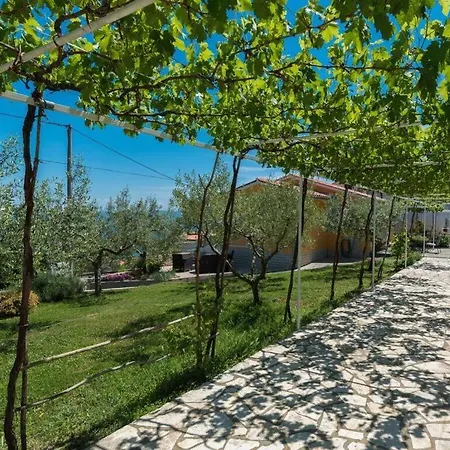 Marlies With Sea View And 3 Terraces *