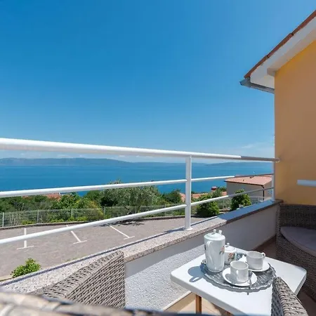 Marlies With Sea View And 3 Terraces